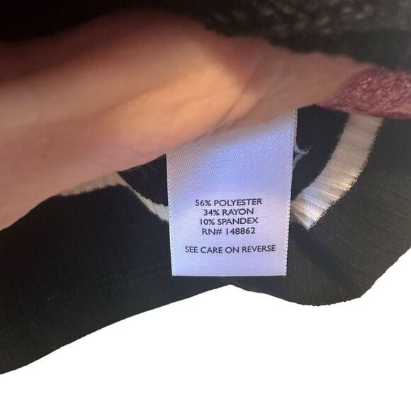 Torrid Super Soft Ribbed Knit High Neck Striped Tank Top Black White Size 0 - Picture 3 of 5